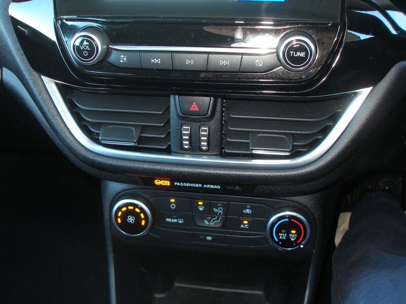 FORD FIESTA 1.1 Ti-VCT Zetec  2018