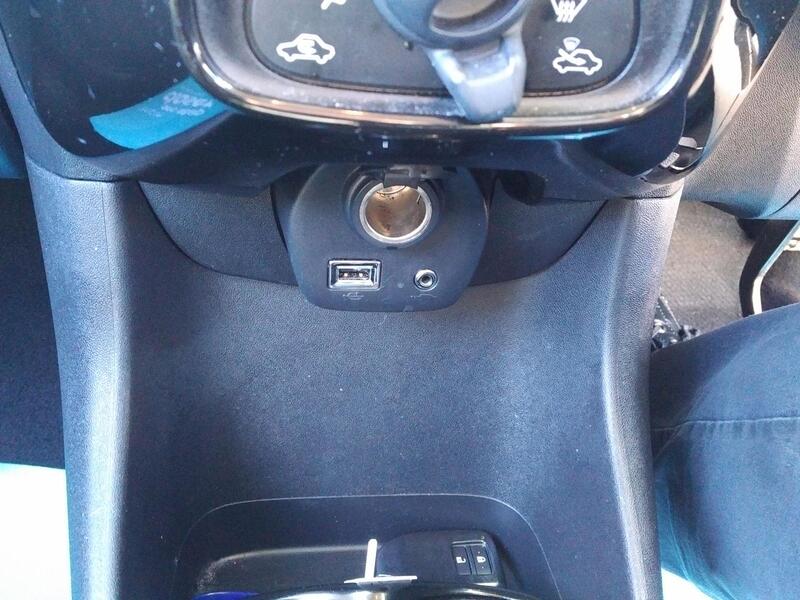 PEUGEOT 108 1.2 VTi PureTech Allure  2014