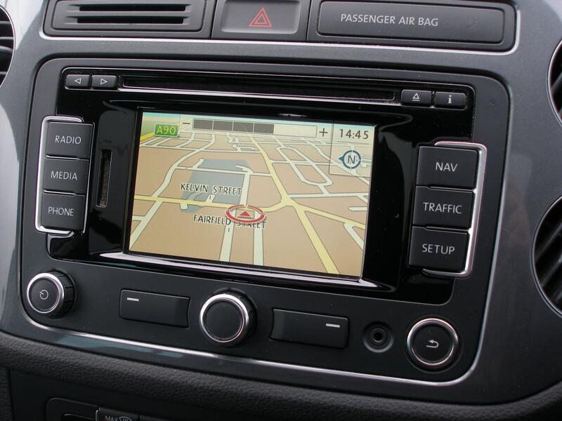 VOLKSWAGEN TIGUAN 2.0 TDI BlueMotion Tech Match  2014