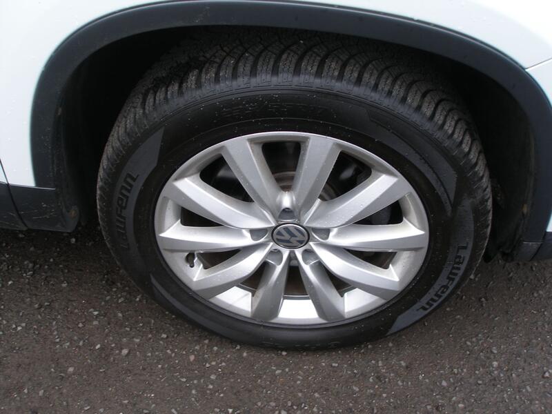 VOLKSWAGEN TIGUAN 2.0 TDI BlueMotion Tech Match  2014