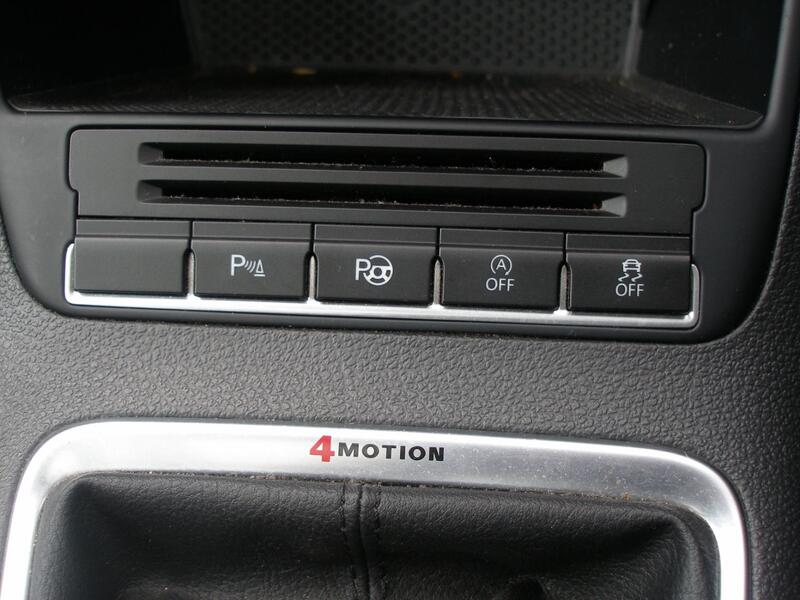 VOLKSWAGEN TIGUAN 2.0 TDI BlueMotion Tech Match  2014