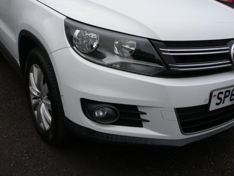 VOLKSWAGEN TIGUAN 2.0 TDI BlueMotion Tech Match  2014