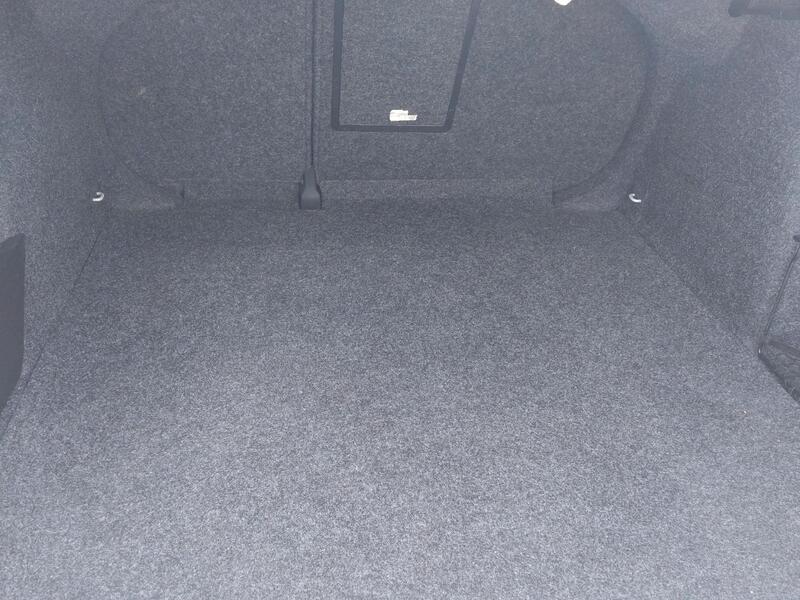 VOLKSWAGEN JETTA 2.0 TDI SE 2012