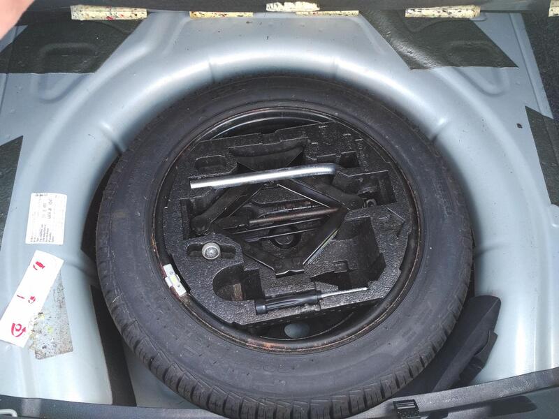 VOLKSWAGEN JETTA 2.0 TDI SE 2012