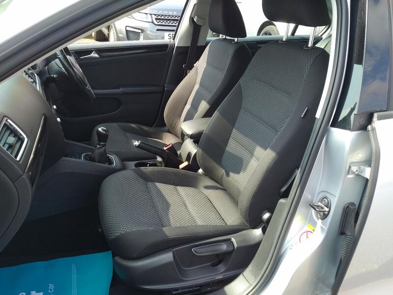 VOLKSWAGEN JETTA 2.0 TDI SE 2012