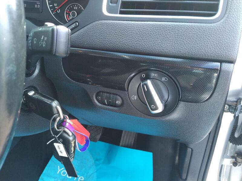 VOLKSWAGEN JETTA 2.0 TDI SE 2012