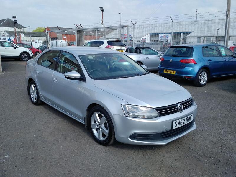 VOLKSWAGEN JETTA 2.0 TDI SE 2012