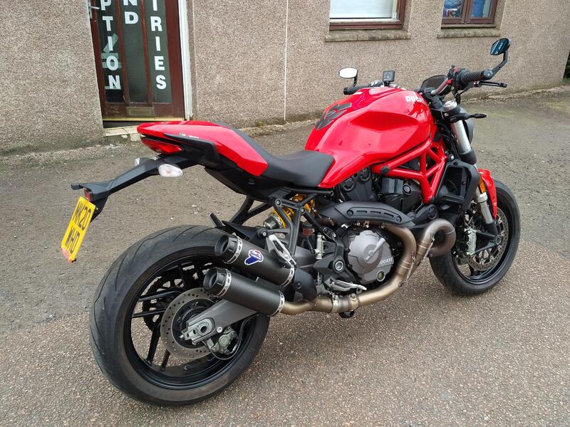 DUCATI MONSTER 821  2020