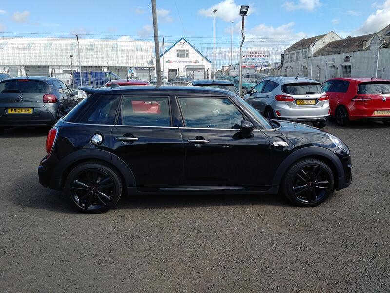MINI HATCH 2.0 5-Door Hatch Cooper S Sport 2019