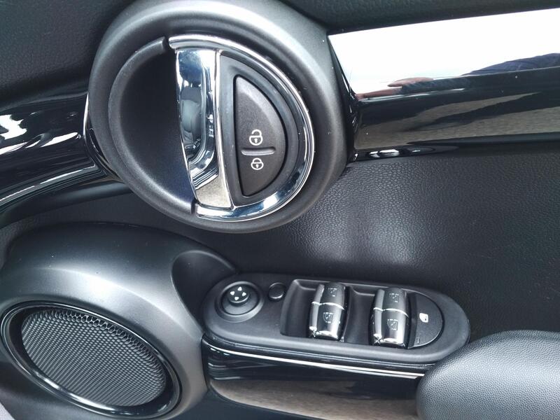 MINI HATCH 2.0 5-Door Hatch Cooper S Sport 2019