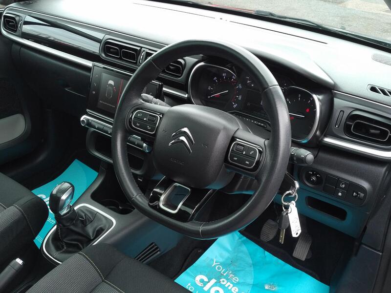 CITROEN C3 1.2 PureTech Flair 2017