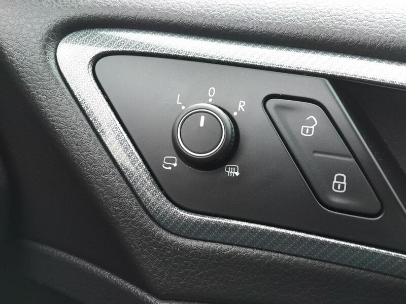 VOLKSWAGEN GOLF 1.5 TSI EVO R-Line 2018