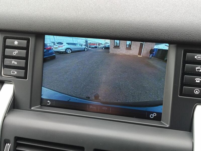 LAND ROVER DISCOVERY SPORT 2.0 TD4 SE Tech 2016