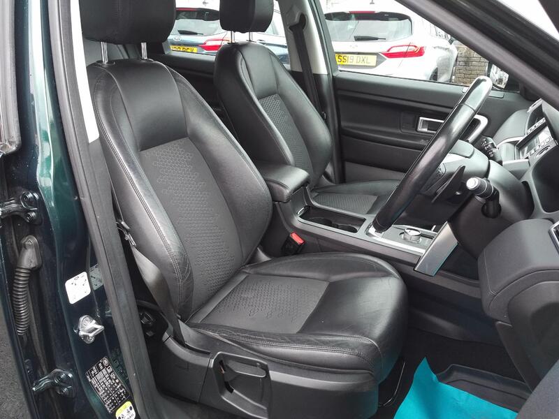LAND ROVER DISCOVERY SPORT 2.0 TD4 SE Tech 2016