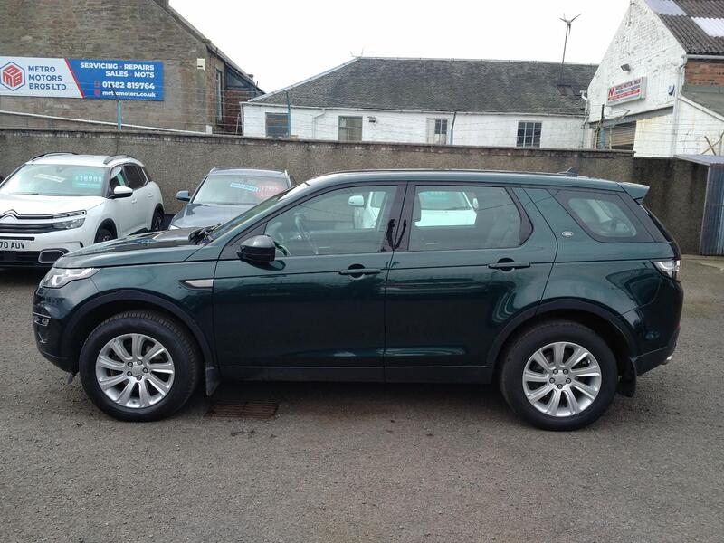LAND ROVER DISCOVERY SPORT 2.0 TD4 SE Tech 2016