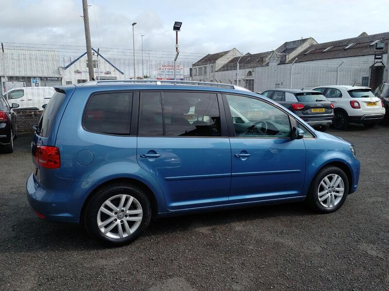 VOLKSWAGEN TOURAN 1.6 TDI SE 2013