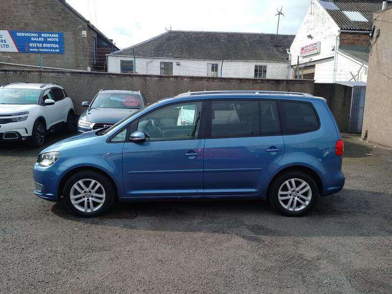 VOLKSWAGEN TOURAN 1.6 TDI SE 2013