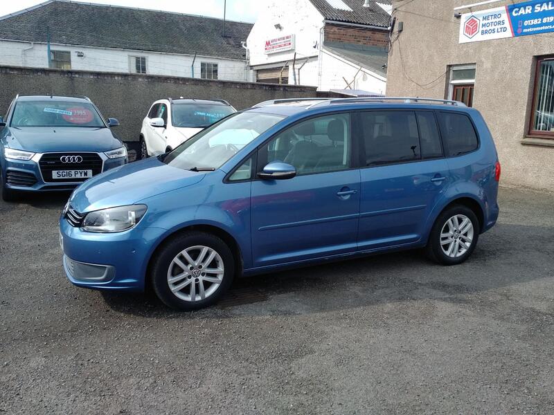 VOLKSWAGEN TOURAN 1.6 TDI SE 2013