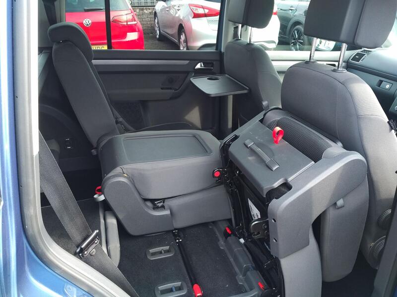 VOLKSWAGEN TOURAN 1.6 TDI SE 2013
