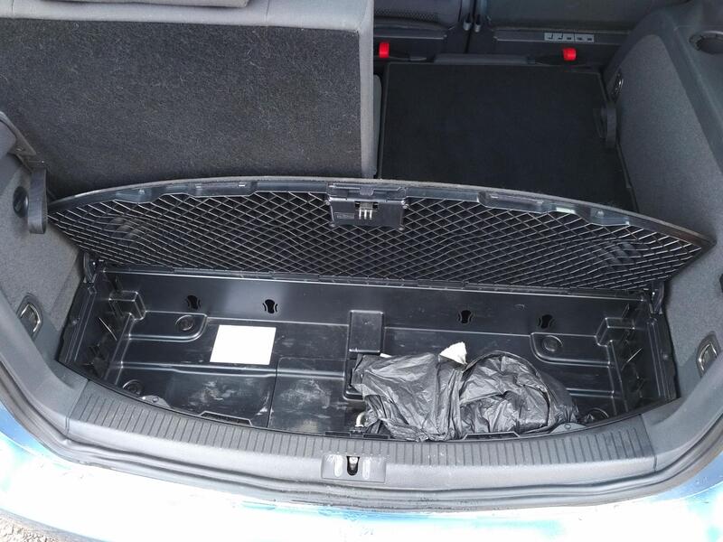 VOLKSWAGEN TOURAN 1.6 TDI SE 2013