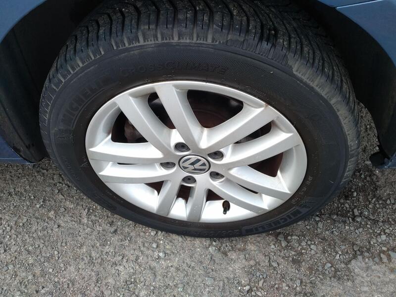 VOLKSWAGEN TOURAN 1.6 TDI SE 2013