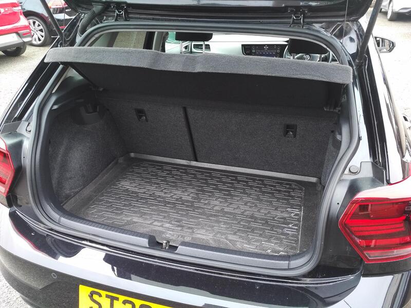 VOLKSWAGEN POLO 1.0 TSI Match 2020