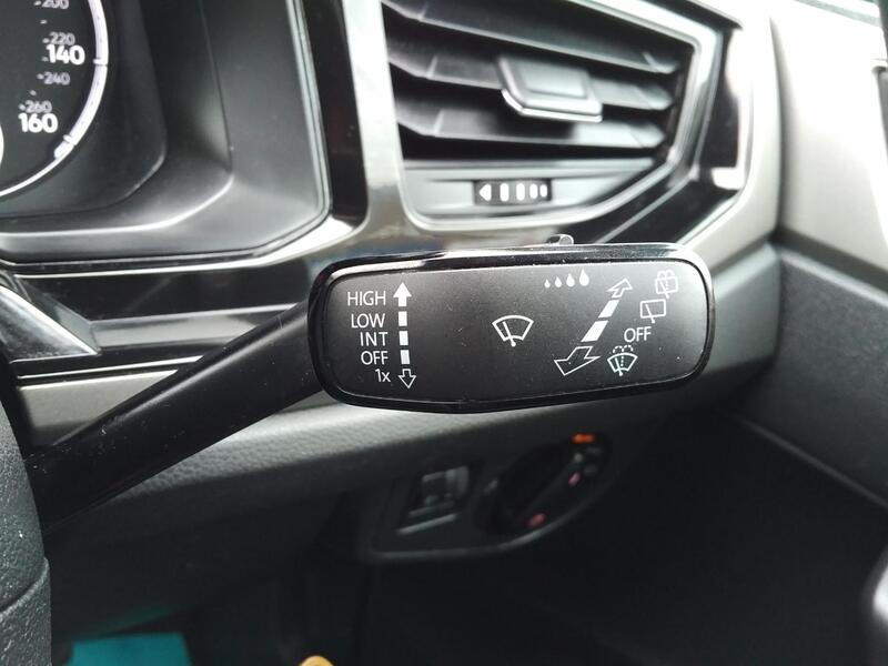 VOLKSWAGEN POLO 1.0 TSI Match 2020