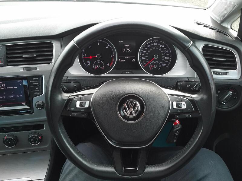 VOLKSWAGEN GOLF 1.6 TDI BlueMotion Tech Match 2015
