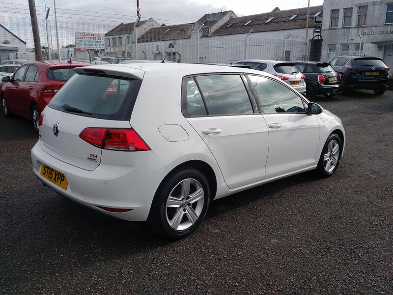 VOLKSWAGEN GOLF 1.6 TDI BlueMotion Tech Match 2015