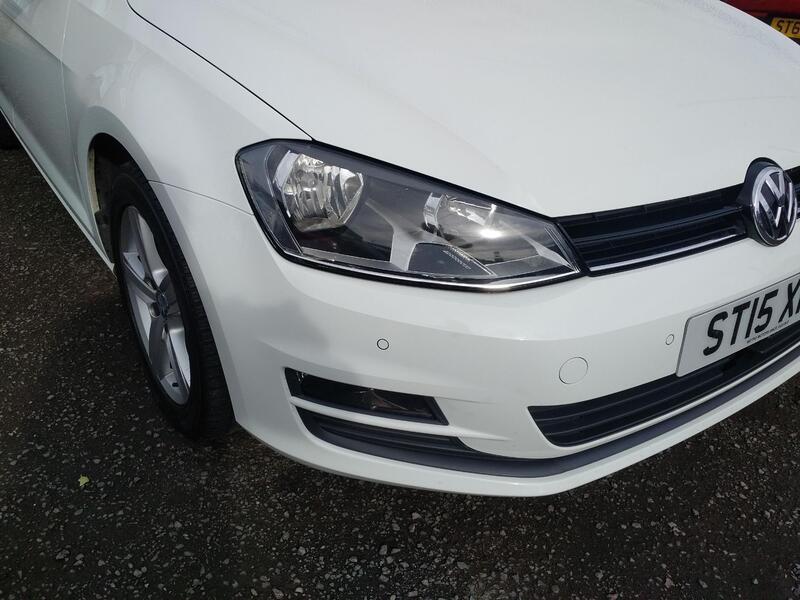 VOLKSWAGEN GOLF 1.6 TDI BlueMotion Tech Match 2015