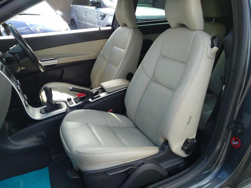 VOLVO C30 1.6 D2 SE Lux 2013