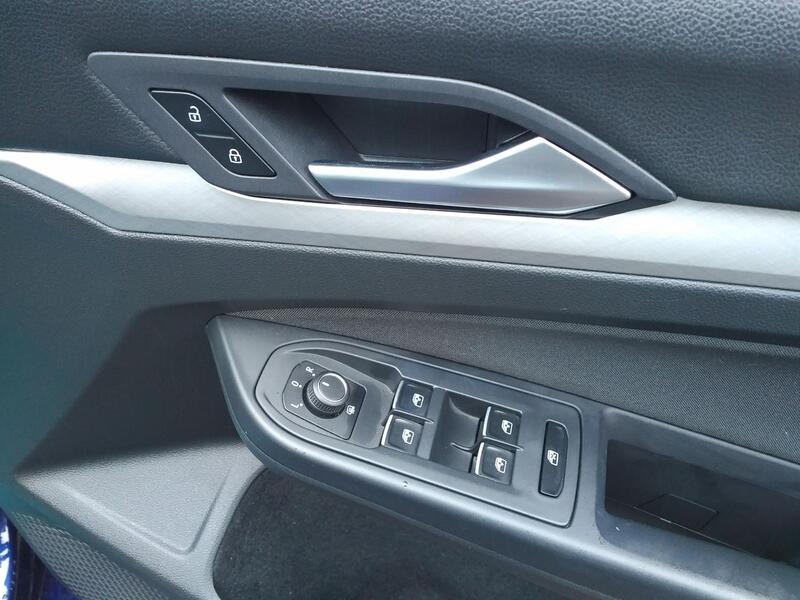 VOLKSWAGEN GOLF 2.0 TDI Life 2020