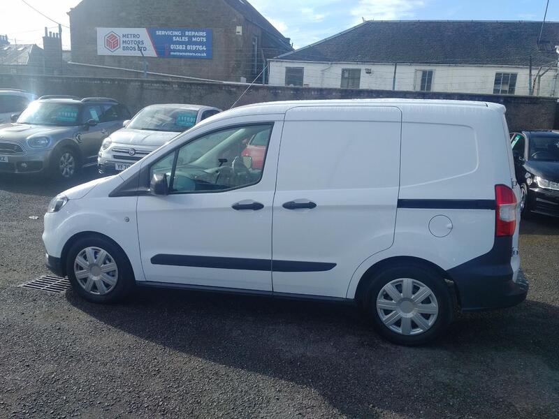 FORD TRANSIT COURIER 1.5 TDCi 2019