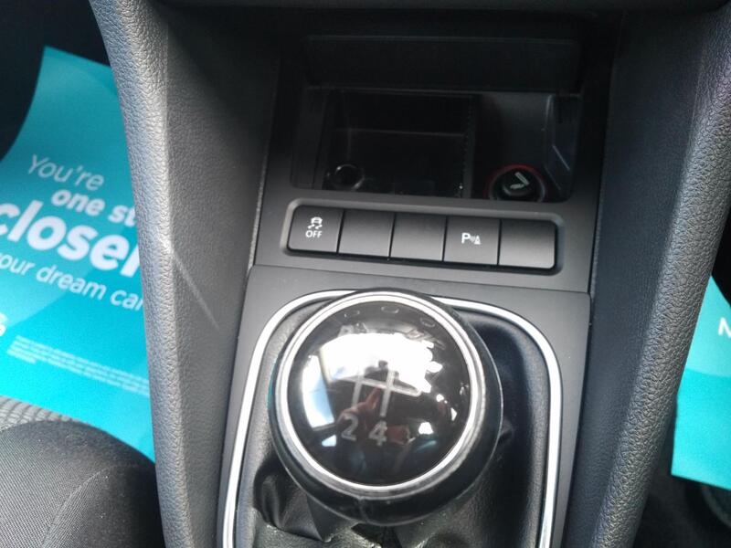 VOLKSWAGEN GOLF 1.6 TDI Match 2012