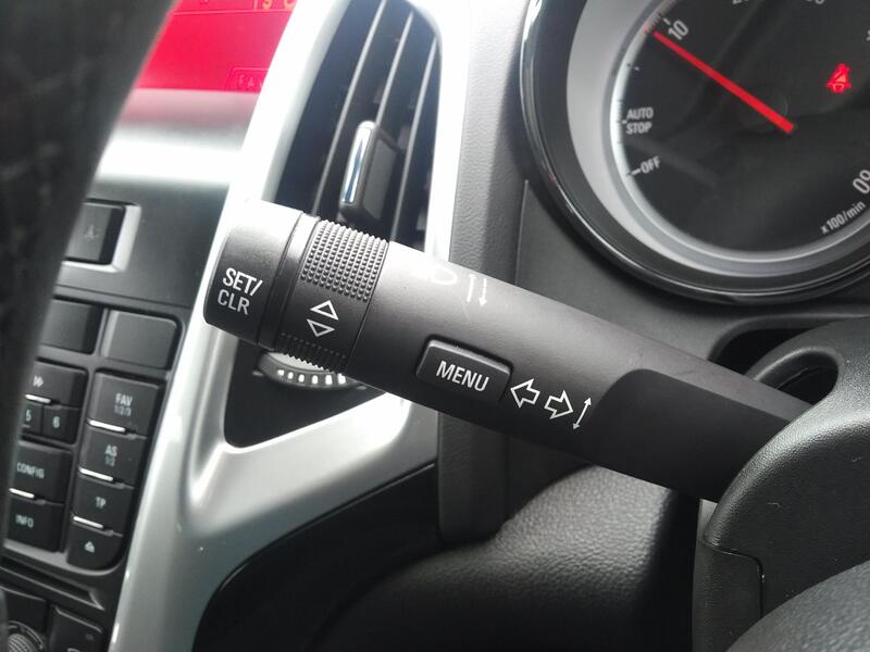 VAUXHALL ASTRA 2.0 CDTi ecoFLEX SRi 2014