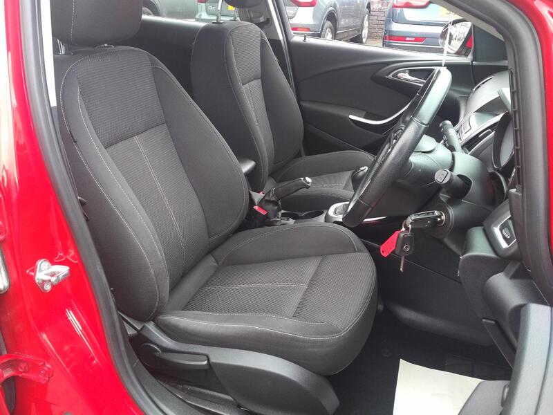 VAUXHALL ASTRA 2.0 CDTi ecoFLEX SRi 2014