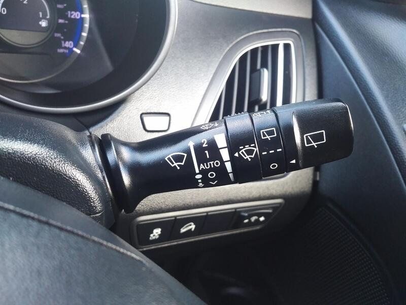 HYUNDAI IX35 1.7 CRDi Premium 2011