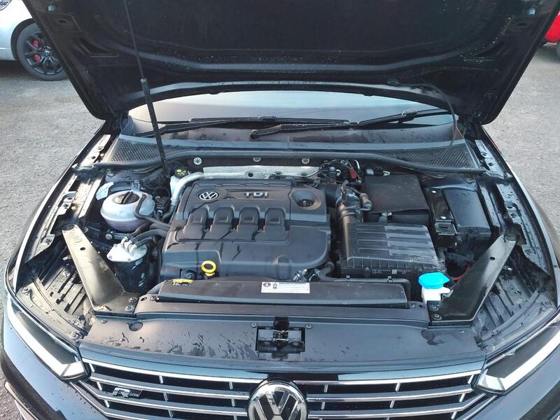 VOLKSWAGEN PASSAT 2.0 TDI BlueMotion Tech R-Line 2016
