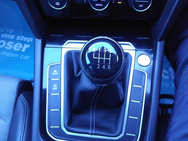 VOLKSWAGEN PASSAT 2.0 TDI BlueMotion Tech R-Line 2016