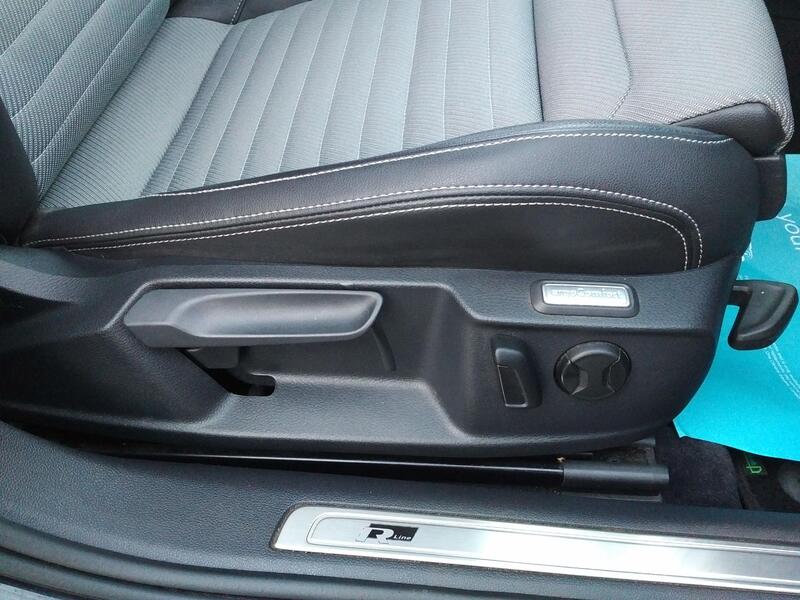VOLKSWAGEN PASSAT 2.0 TDI BlueMotion Tech R-Line 2016