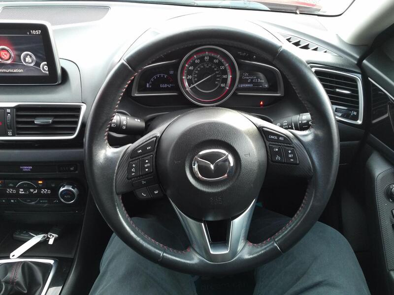 MAZDA MAZDA3 2.0 SKYACTIV-G SE-L 2015