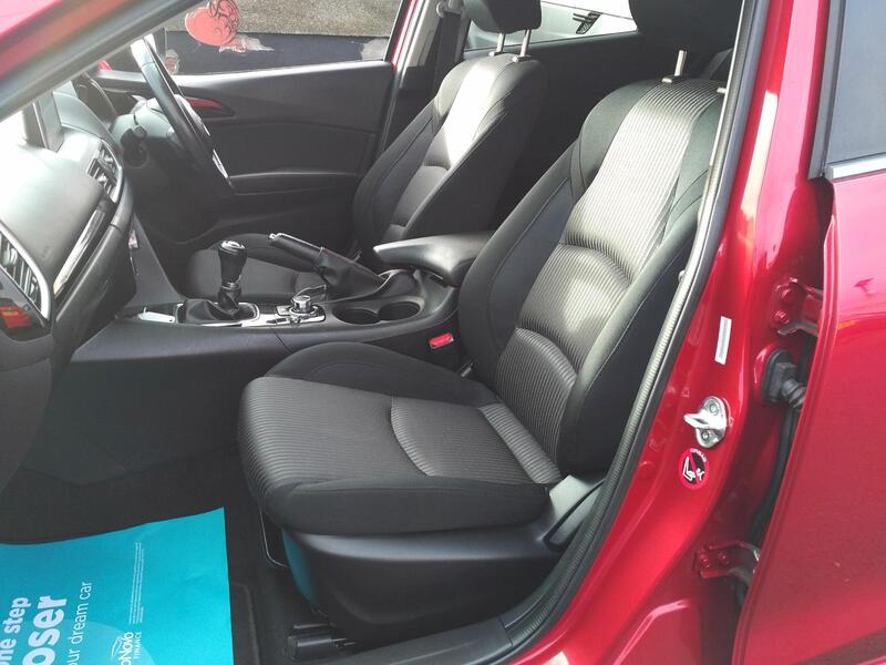 MAZDA MAZDA3 2.0 SKYACTIV-G SE-L 2015