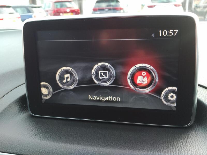 MAZDA MAZDA3 2.0 SKYACTIV-G SE-L 2015