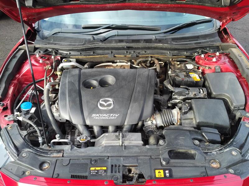 MAZDA MAZDA3 2.0 SKYACTIV-G SE-L 2015