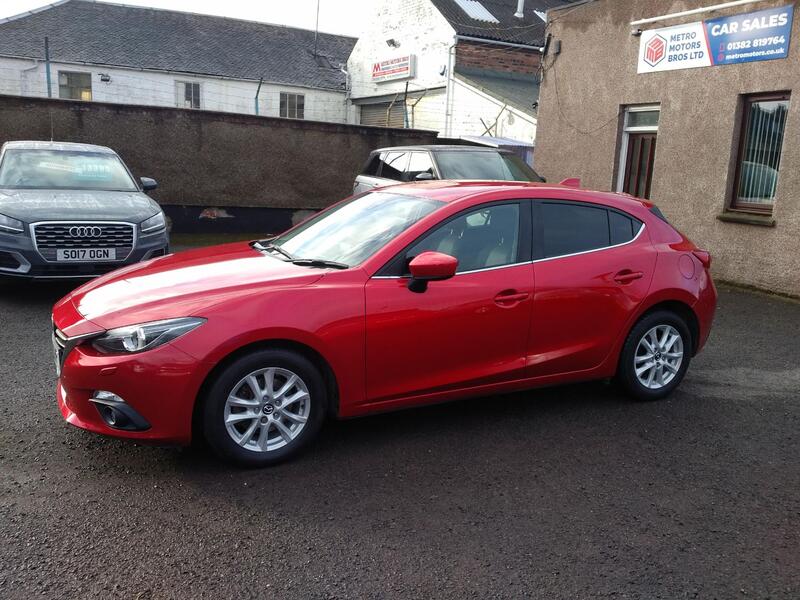 MAZDA MAZDA3 2.0 SKYACTIV-G SE-L 2015