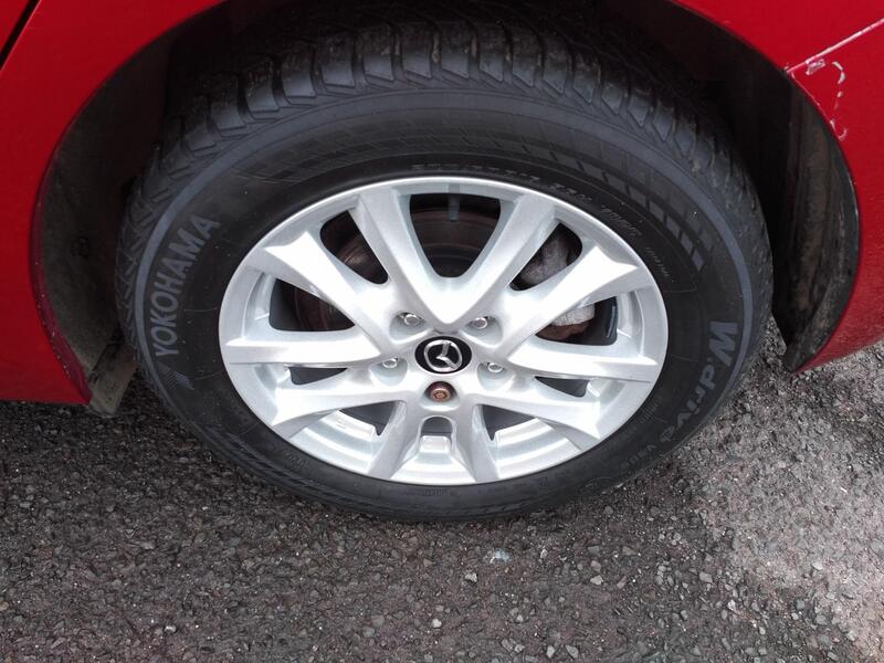 MAZDA MAZDA3 2.0 SKYACTIV-G SE-L 2015