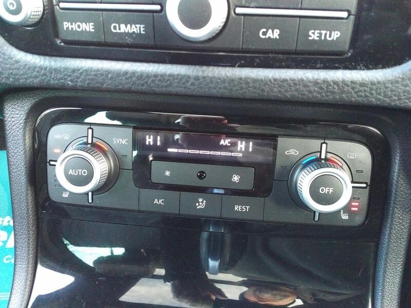 VOLKSWAGEN TOUAREG 3.0 TDI V6 BlueMotion Tech R-Line Plus 2017