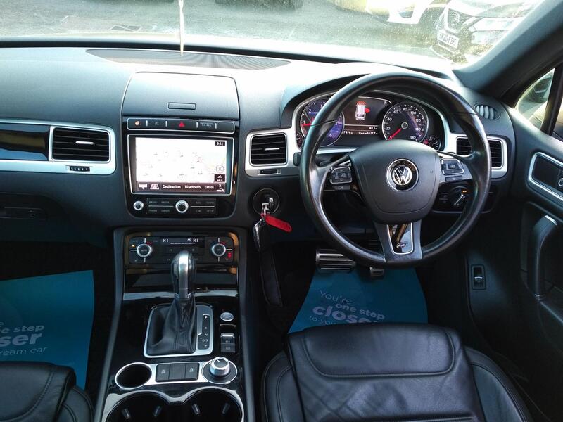 VOLKSWAGEN TOUAREG 3.0 TDI V6 BlueMotion Tech R-Line Plus 2017