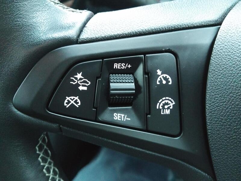 VAUXHALL ASTRA 1.4 i Turbo SRi 2019