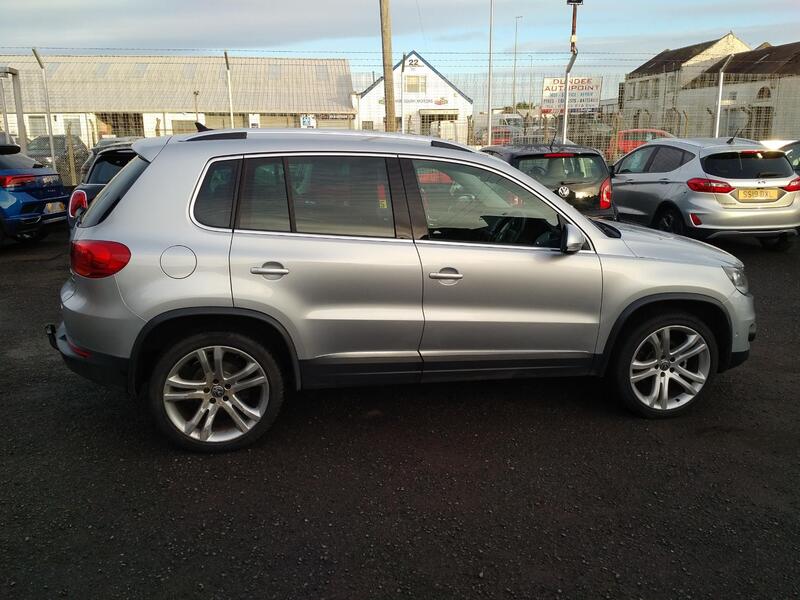 VOLKSWAGEN TIGUAN 2.0 TDI BlueMotion Tech SE 2013